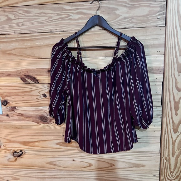 Rue21 Tops - RUE 21 Womens Cold Shoulder Adjustable Strap Burgundy Stripe Crop Top Medium M